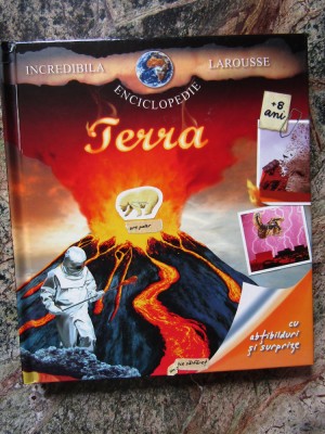 Incredibila enciclopedie Larousse - Terra foto