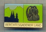 Y 975 INSIGNA - BERCHTESGADENER LAND-TURISM MONTAN-GERMANIA -PENTRU COLECTIONARI