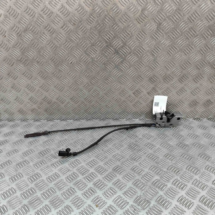 &Icirc;ncuietoare capota VW ID.3 E11 2022 OEM: 10C823531A,10C823509B 27874240