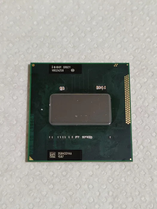 Procesor Intel i7-2630QM, 4 core/ 8 threads, Gen a 2-a