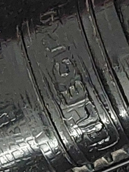 2 pixuri-(pix) romanesti de plastic cu etui marcat ELECTROFAR Bucuresti
