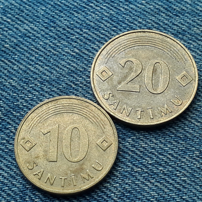 2q - Lot 10 + 20 Santimu 1992 Letonia / Primul an de batere / lot 2 monede