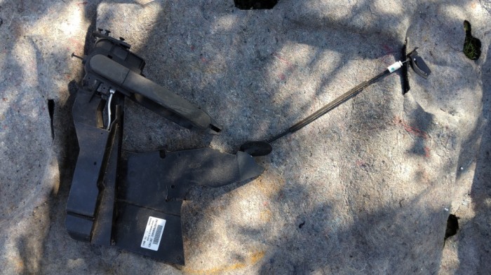 Broasca incuietoare usa dreapta fata completa FORD FUSION FIESTA