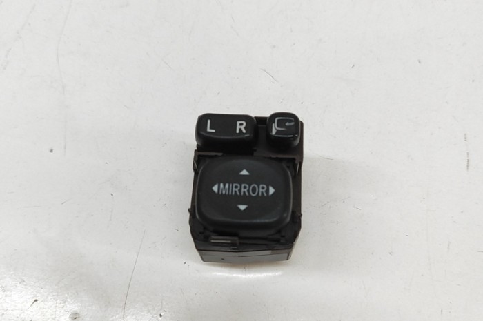 Comutator de reglare oglinda TOYOTA PRIUS _W3_ 2015 OEM: 84870-28040 | 32051722