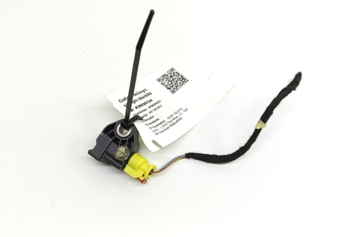 Senzor de impact dreapta spate AUDI Q5 FY 2022 OEM: 4N0959651D | 30656724