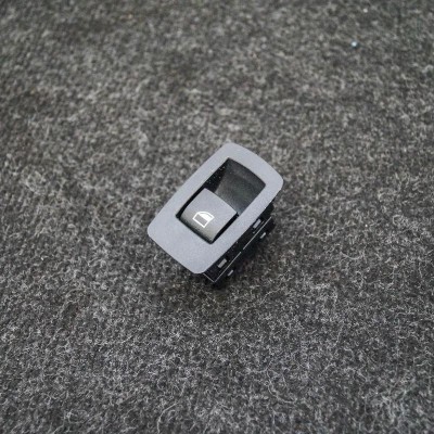 Buton geam ușă dreapta spate BMW 1 F20 2011 OEM: 9208106 2476794 foto