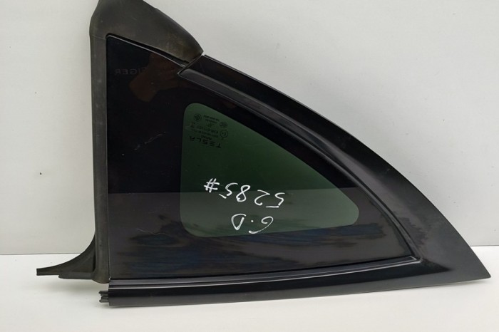 Geam lateral dreapta spate TESLA MODEL Y 2024 OEM: 160080940E 30356669