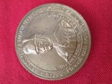 MEDALIE BRONZ placata cu argint , Razboiul de Independenta , Penes Curcanul . Diametru 60 mm .