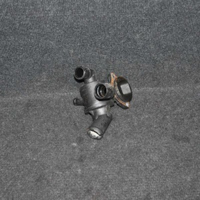 Termostat VW PASSAT B7 362 2013 OEM: 03L121111AE 2207882 foto