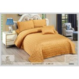 Cumpara ieftin Cuvertura de pat si 4 Fete de Perna din Catifea, Matlasata, 220 x 240 cm, Set 5 piese, Auriu - EAT299