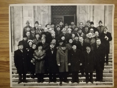 Foto mare generatia USAMV Bucuresti 1947 la revederea din 84, verso cu semnaturi foto