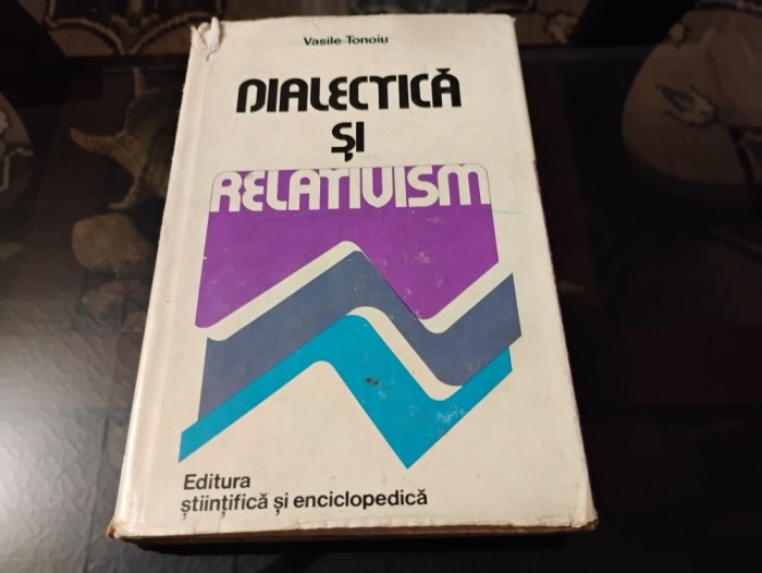 Dialectica și relativism