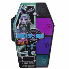 MONSTER HIGH NEON FRIGHTS PAPUSA TWYLA