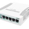SWITCH MIKROTIK, RB260GS, porturi Gigabit x 5, SFP x 1, unmanaged, carcasa plastic, &quot;CSS106-5G-1S&quot; (timbru verde 2 lei)
