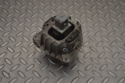 Suport motor dreapta BMW 6 Cabrio F12 2012 OEM: 6777371 21836173 foto