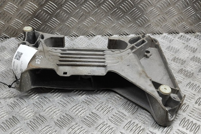 Suport cutie de viteze BMW 3 G20, G28 2023 OEM: 9485331,9485330 | 29491681
