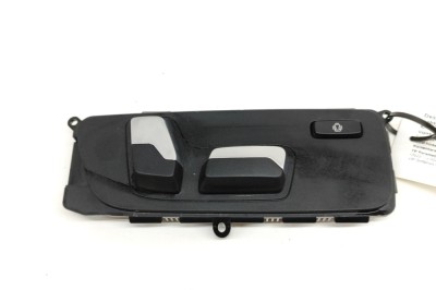Buton de control scaun dreapta BMW i4 G26 2022 OEM: 9390118 | 23675527 foto