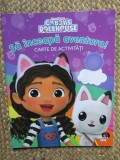 Gabby&#039;s Dollhouse. Sa inceapa aventura! Carte de activitati