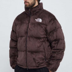 The North Face geacă de puf Versa Velour Nuptse bărbați, culoarea maro, de iarnă NF0A84F7I0I1