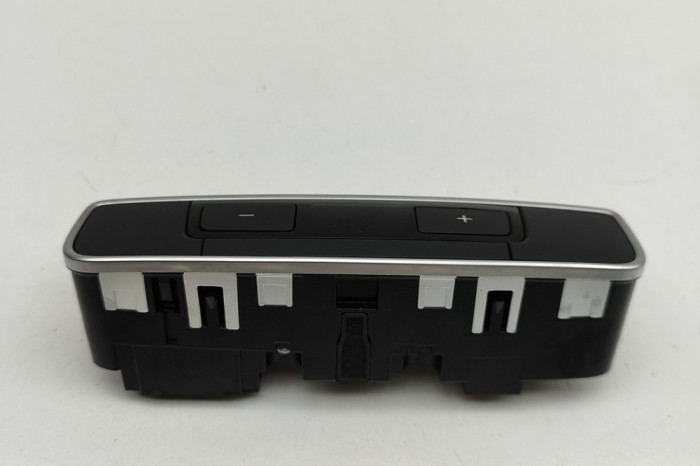 Modul de climatizare AUDI Q4 SUV F4B 2024 OEM: 8W0919158C,5HB011483 | 32043054