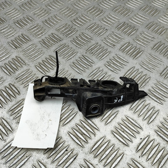 Suport bara de protecție st&acirc;nga față VW PASSAT Variant B8 3G5 2016 OEM: 3G0807049 32751569