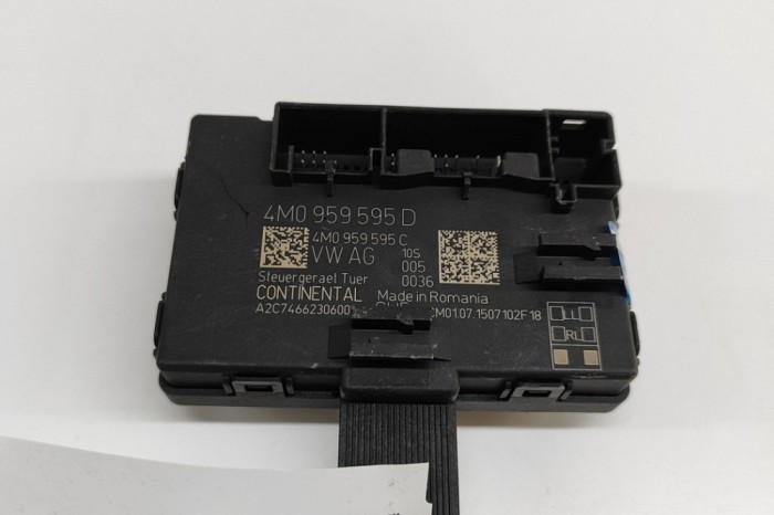 Modul de control ușă st&acirc;nga spate AUDI Q7 4M 2015 OEM: 4M0959595D 28482668