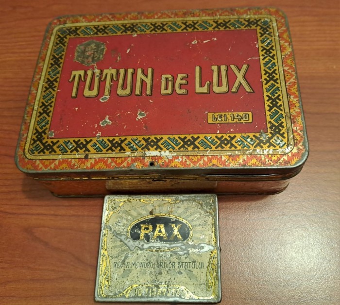 CUTII PENTRU TUTUN == LOT 2 BUCATI interbelice == TUTUN DE LUX= PAX=