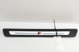 Ornament prag st&acirc;nga față AUDI Q5 FY 2021 OEM: 80A947417C 28606048