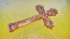 F398-Aplica crucifix IISUS HRISTOS in bronz masiv aurit stare buna.