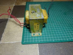 Transformator de retea 230v ~ 55v /100W