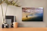Tablou Canvas, "Copac singuratic &icirc;n lumina dimineții", Copac, Ceață, Peisaj, Dealuri, Singurătate, Tihnă, Natură, Relaxare., 39 x 26 cm, CMCLASS