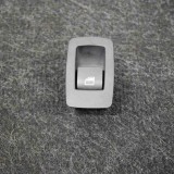 Buton Geam Dreapta Spate BMW X1 F48 2016 OEM 9208106. Buton electric auto. Piese originale BMW. Garantie