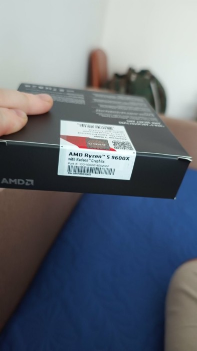 Vand cpu AMD RYZEN 5 9600X