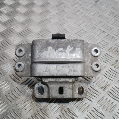 Suport motor st&amp;acirc;nga VW PASSAT B6 3C2 2008 OEM: 3C0199555P 1472834 foto