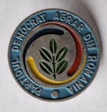 Partidul Democrat Agrar din Romania, insigna politica - RARA
