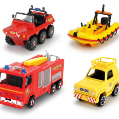 POMPIERUL SAM SET 4 VEHICULE DIN METAL CU BARCA SCARA 1:64 SuperHeroes ToysZone