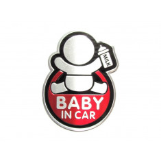 Abtibild TS-125 &quot;BABY IN CAR&quot; fond rosu