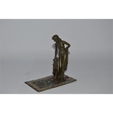 Cleopatra cu pantera -statueta din bronz pe un soclu WB-10