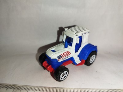 bnk jc Matchbox MB703 Tractor foto