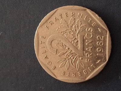 2 francs 1982 franta foto