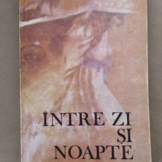 Între zi și noapte - Henriette Yvonne Stahl