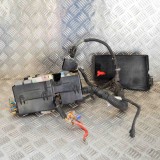 Panou Sigurante Ford Focus III 2012, OEM 21090000001AV6T-14A076-AB, Yato, Set Sigurante 12V