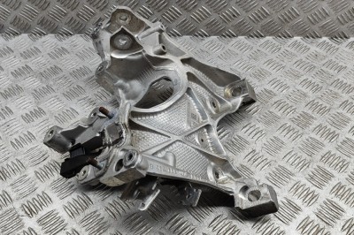 Suport punte dreapta AUDI A5 F53 2019 OEM: 8W0399296E | 31619409 foto