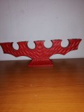 Suport lumanare sfesnic sculptat manual din lemn rosu culoare rosie cu 5 brate Suedia