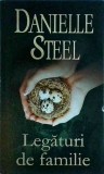 Danielle Steel - Legaturi de familie, Litera