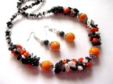 set colier si cercei cu margele mari de agate , cipsiri coral portocaliu si agat onix alb negru 40894