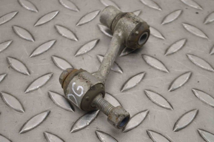 Bieleta stabilizatoare dreapta spate INFINITI Q30 2016 15464424