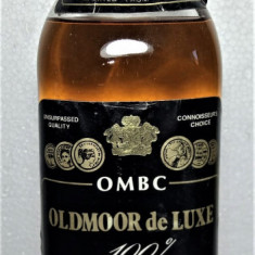 WHISKY,oldmoor, de luxe aged 4 years, IMP. genova ITALY cl 75 gr 40 ANII 60/70