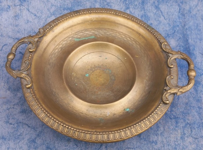 fructiera veche alama