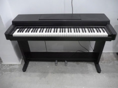 pian yamaha clavinova CLP-250 foto